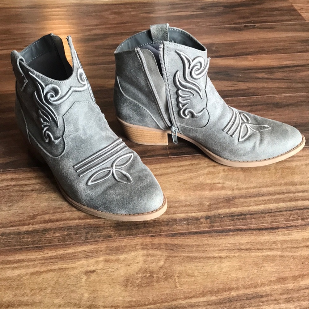 Western gray booties.